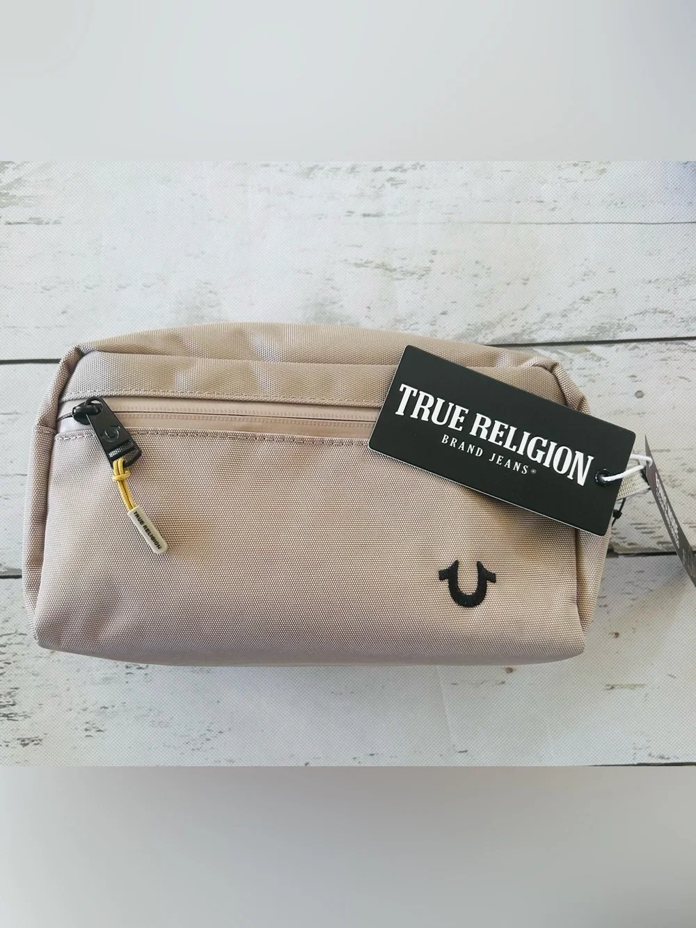 True Religion Beige/Tan Men’s Toiletries Travel Bag Organizer